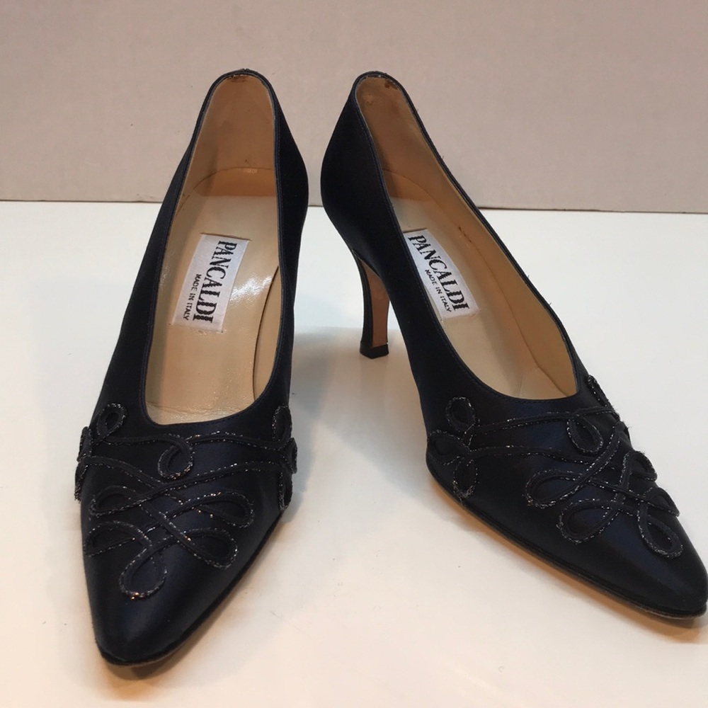 Vintage Pancaldi Navy Italian Pumps Size 6.5